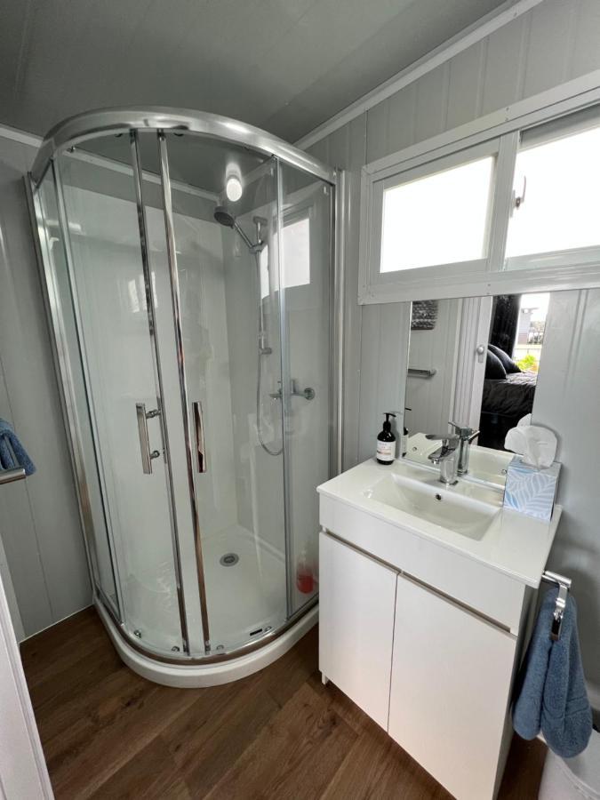 Raglan Seaview Cabin Bagian luar foto